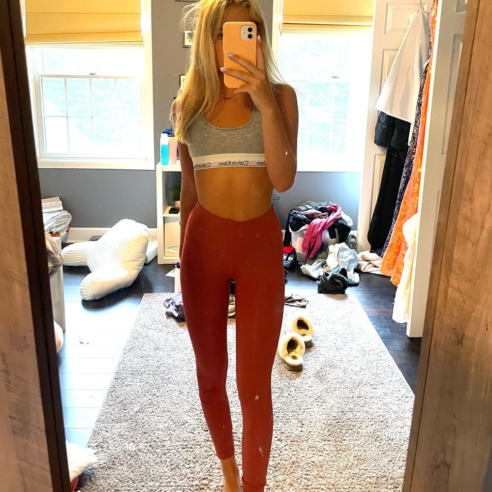 Lululemon Wunder Under Leggings 28 inch